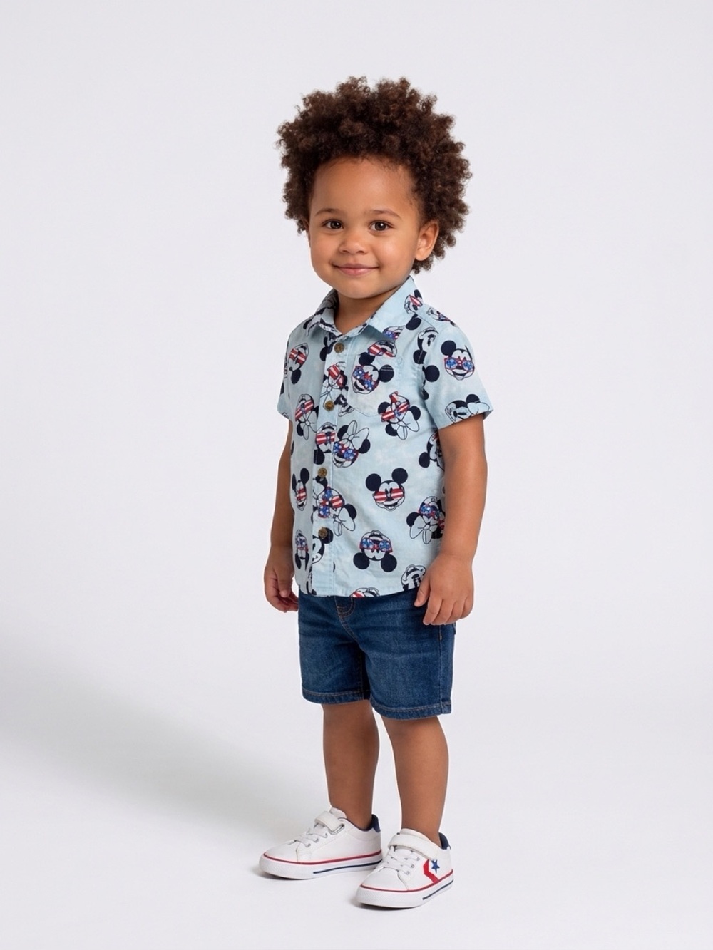 Disney Boys Short Sleeve Button Up Mickey Mouse Minnie Vacation Preppy